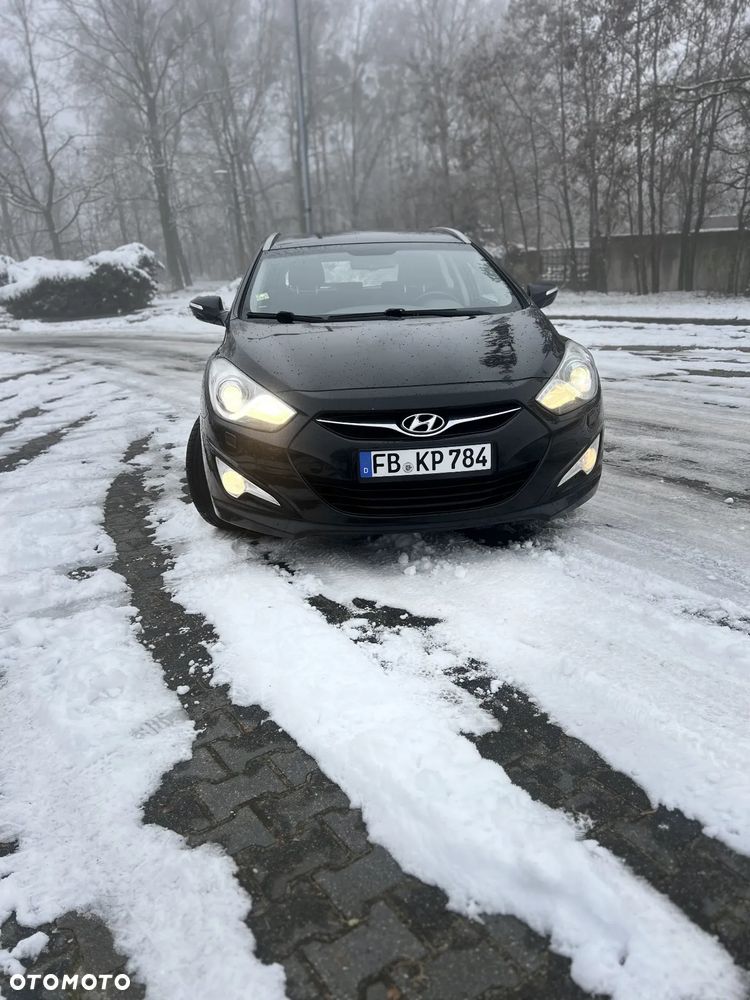 Hyundai i40 i40cw 1.7 CRDi Fifa World Cup Edition - 4