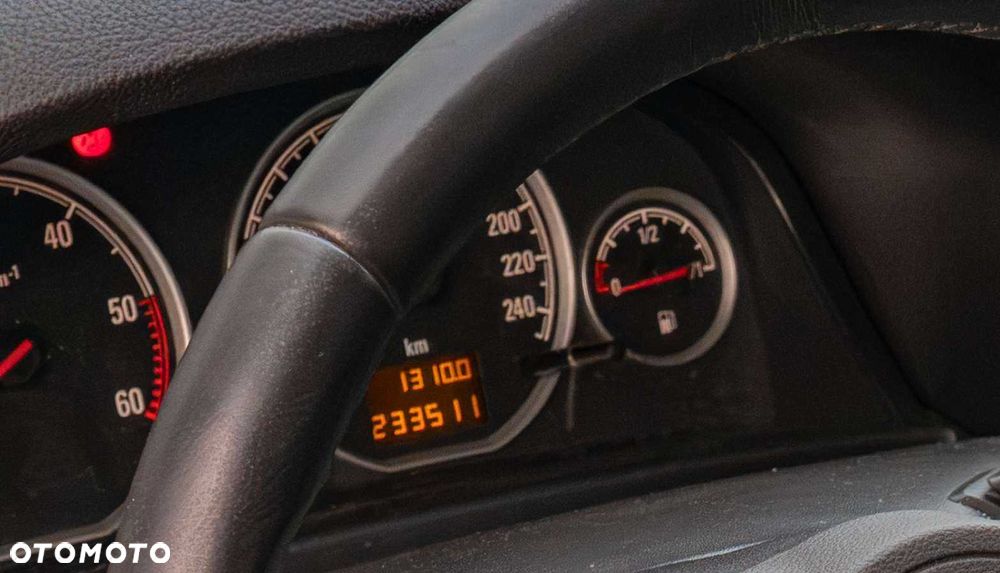 Opel Vectra - 7
