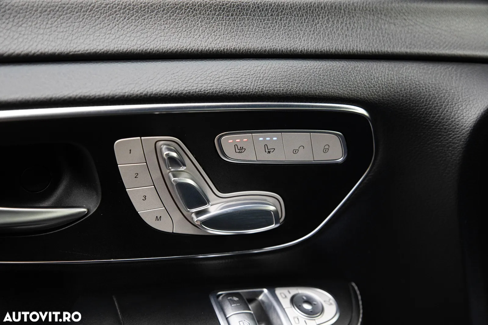 Mercedes-Benz V 250 (BlueTEC) d kompakt 4Matic 7G-TRONIC Avantgarde Edition - 35
