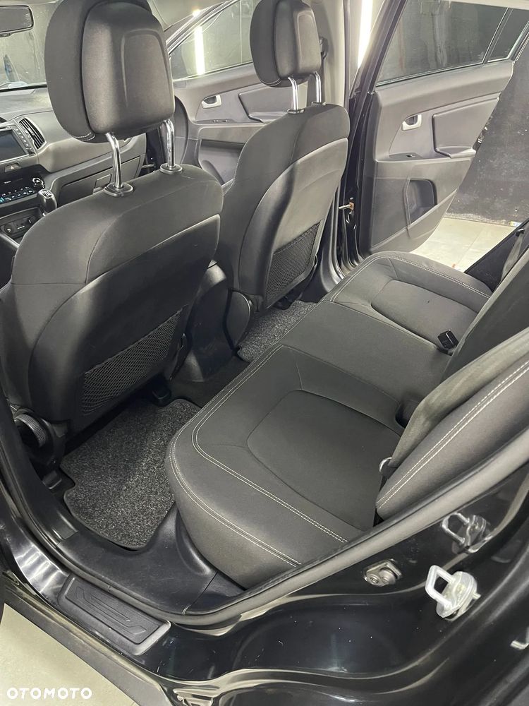 Kia Sportage 2.0 CRDI L - 10