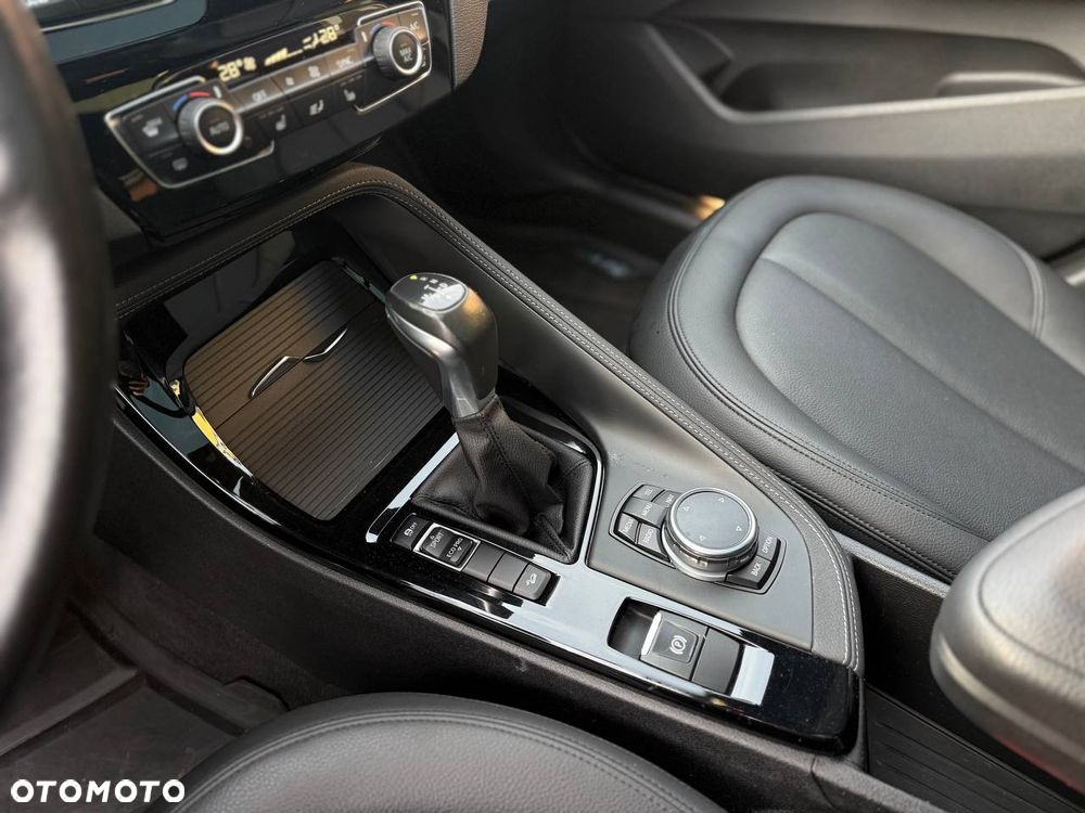 BMW X1 - 16