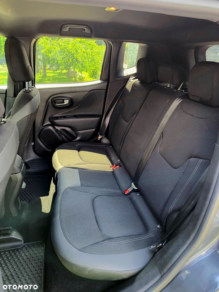 Jeep Renegade 1.3 GSE T4 Turbo Longitude 4x4 S&S - 27
