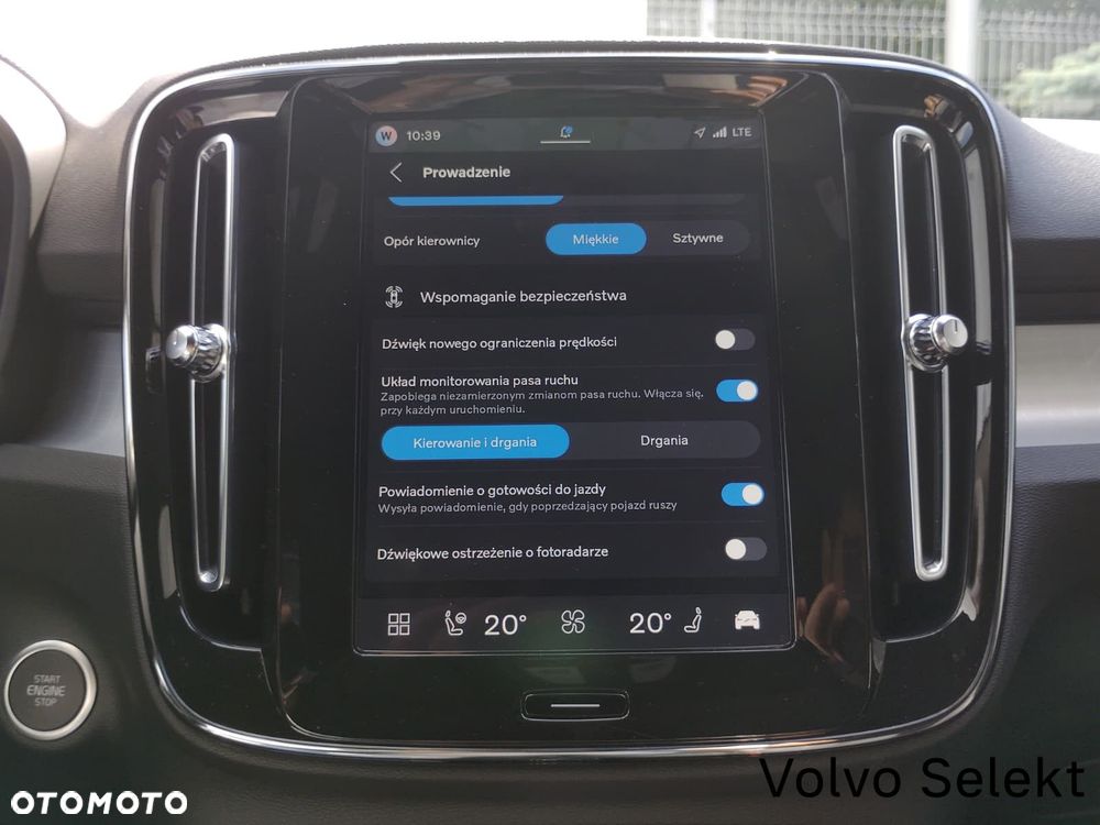 Volvo XC 40 - 36