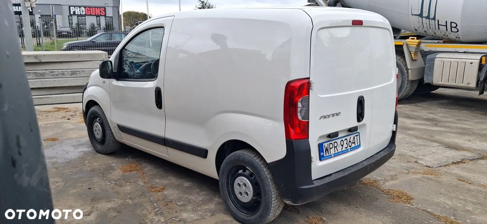 Fiat Fiorino 2015 photo 2