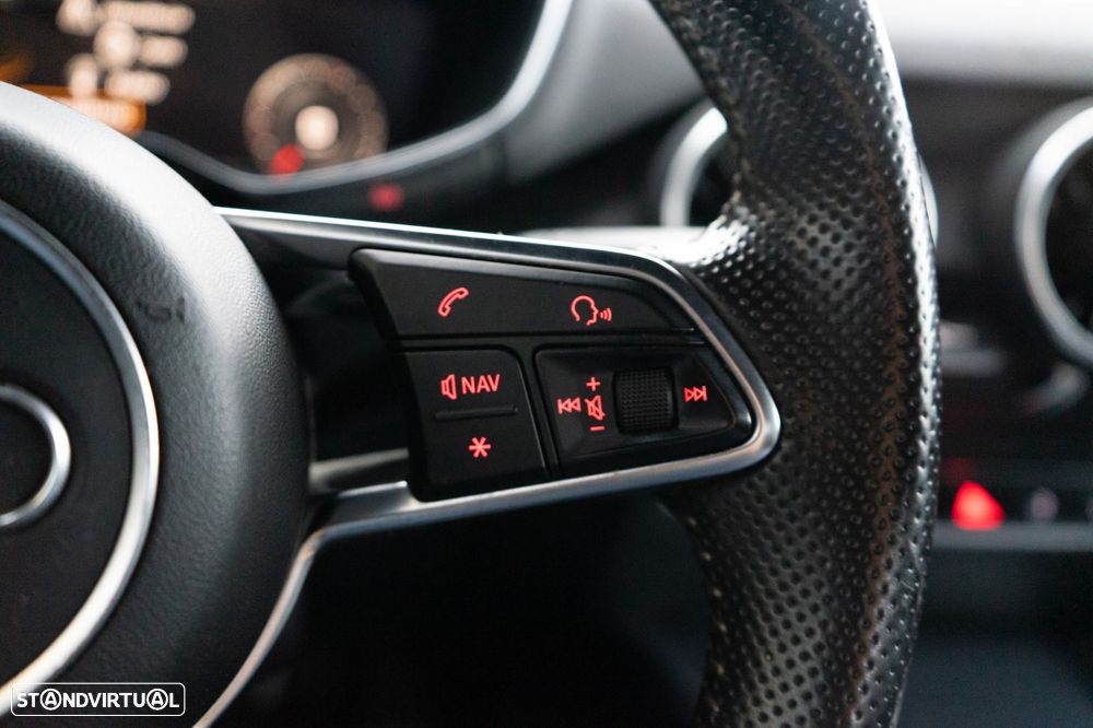 Audi TT Coupé 2.0 TDI S-line - 44