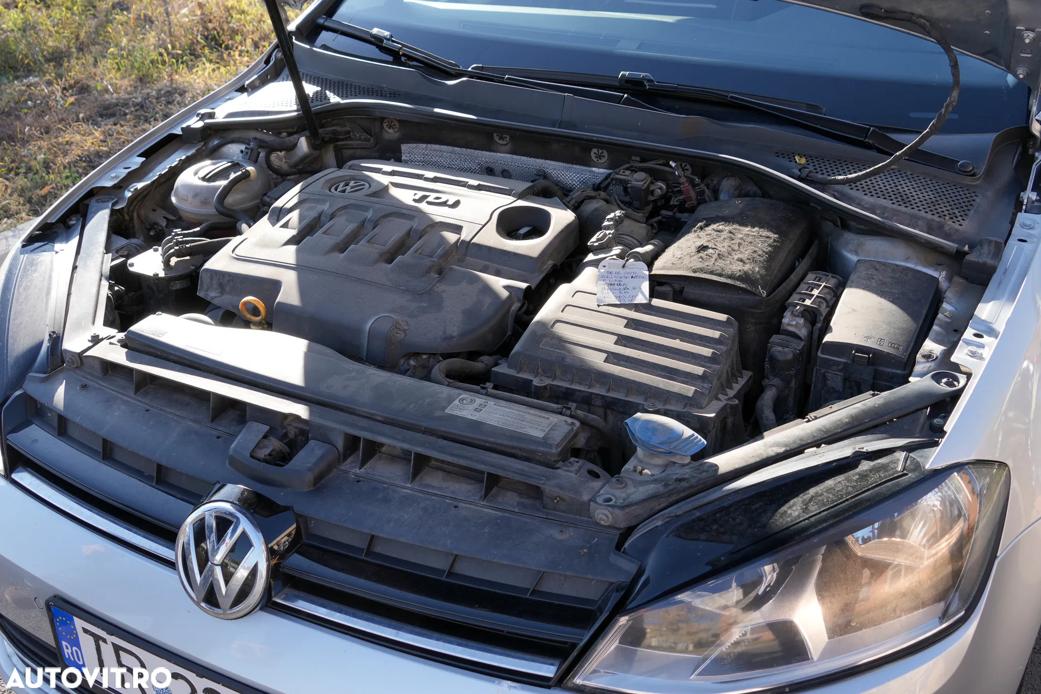 Volkswagen Golf 1.6 TDI DPF Trendline - 15