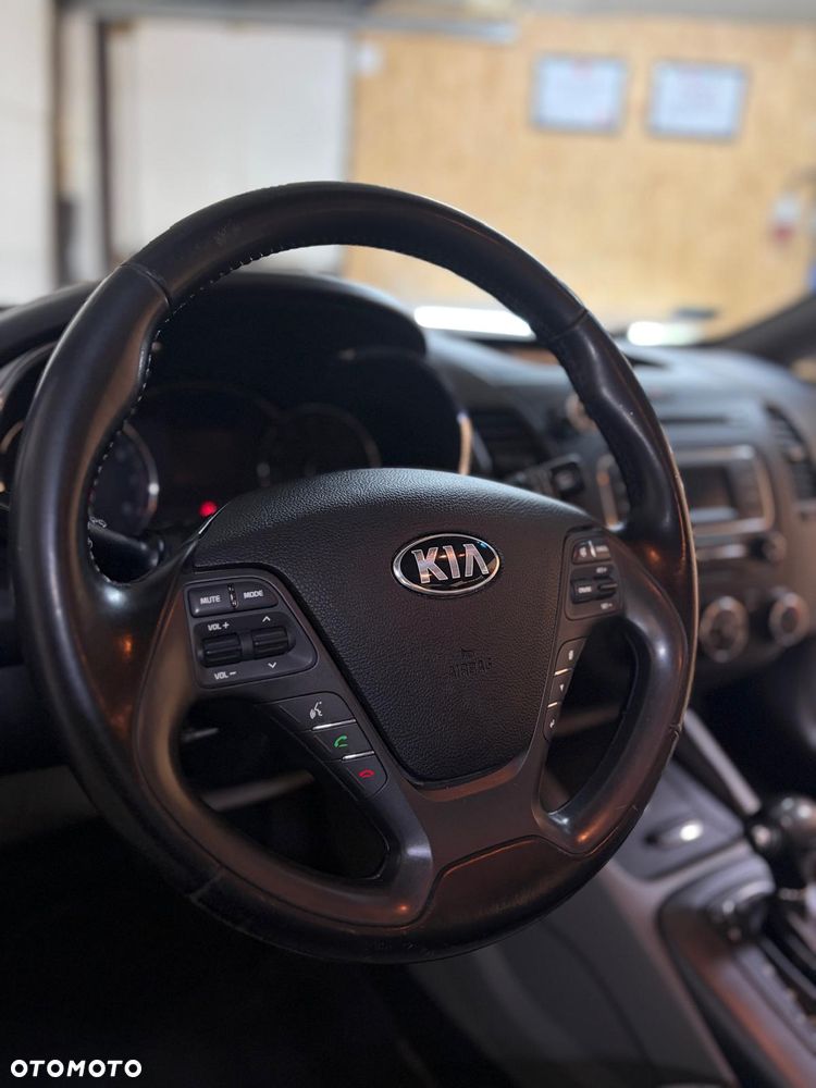 Kia Inny - 12
