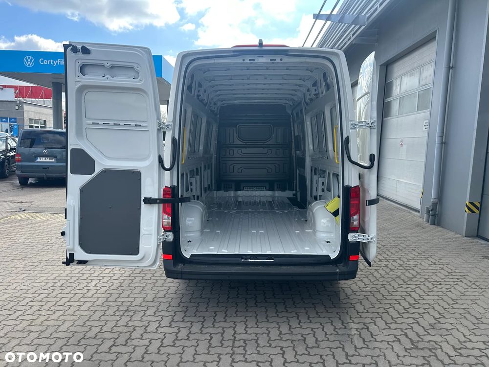 Volkswagen Crafter - 10