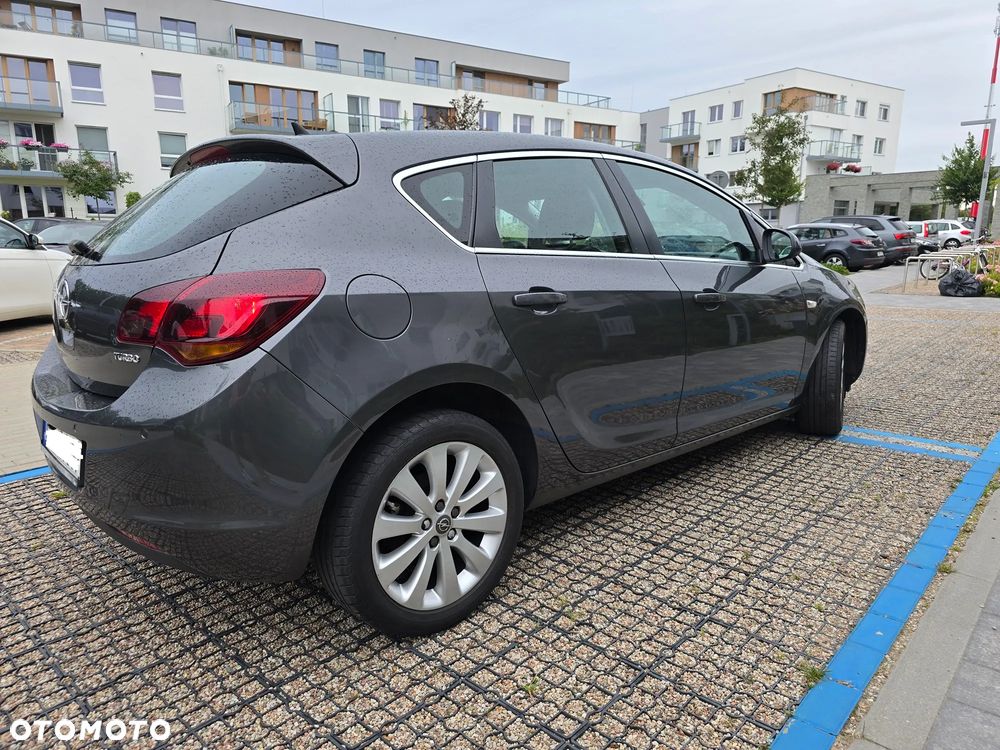 Opel Astra - 3