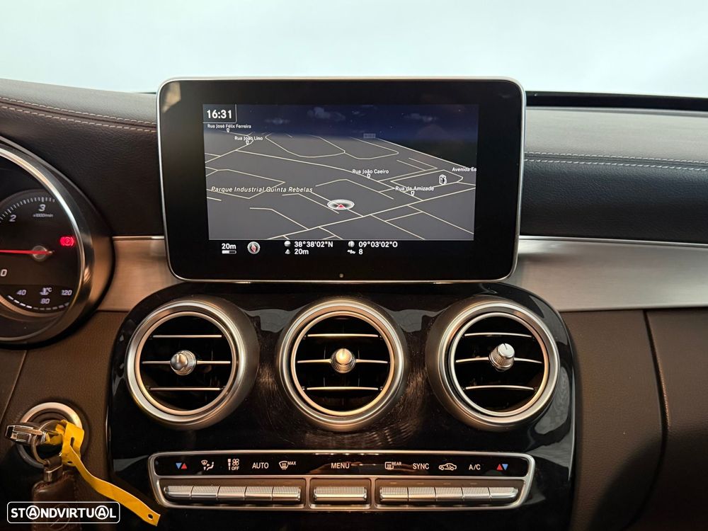 Mercedes-Benz C 220 BlueTEC AMG Line - 22