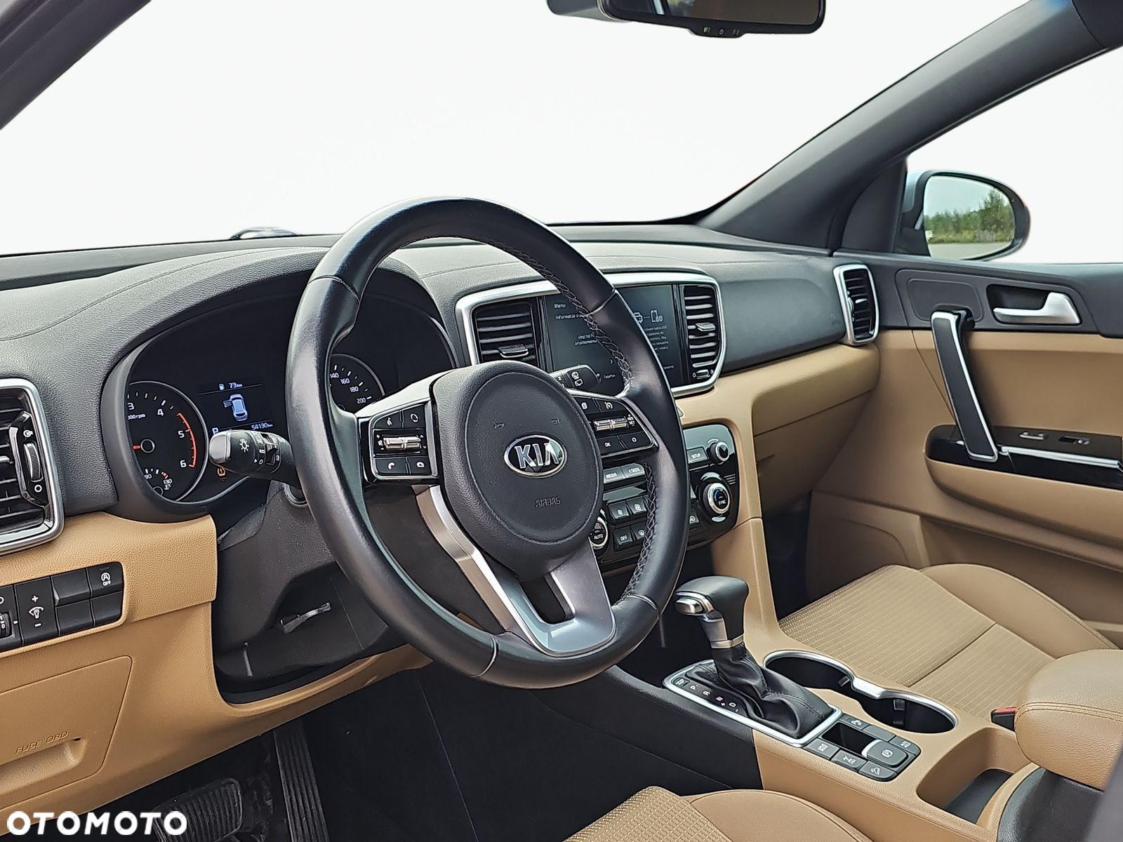 Kia Sportage - 10