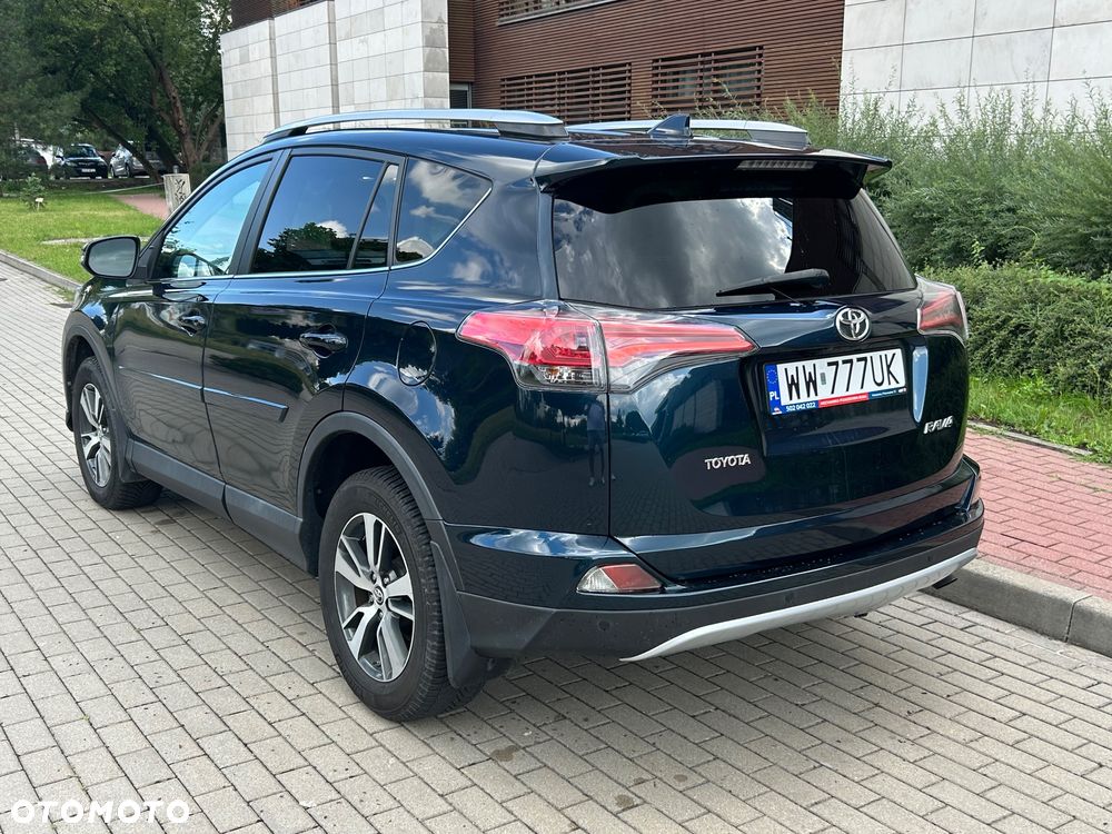 Toyota RAV4 2.5 XLE - 3
