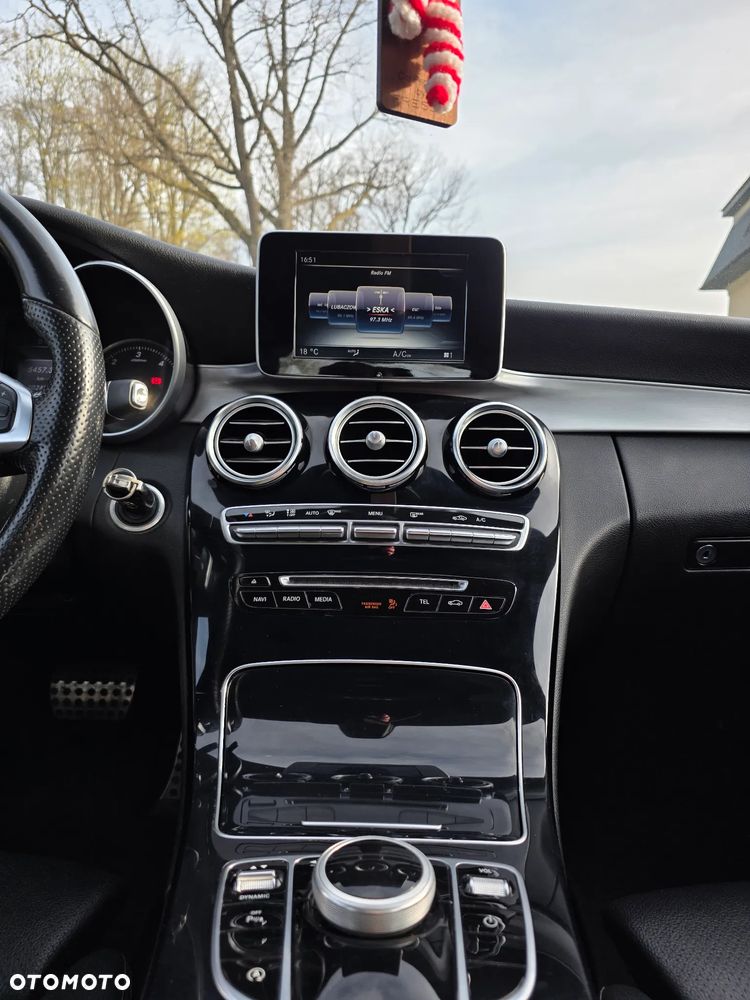 Mercedes-Benz Klasa C - 31