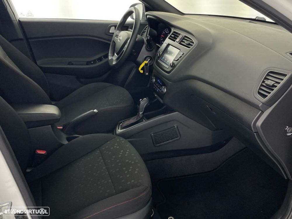 Hyundai i20 1.0 T-GDI Style DCT - 22