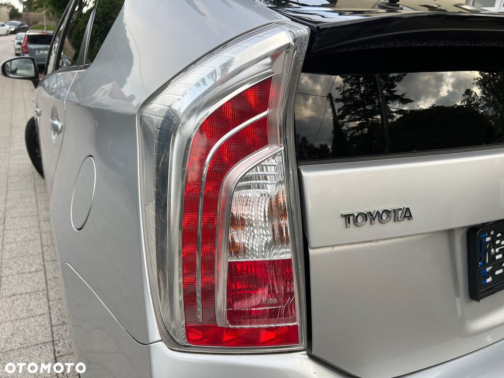 Toyota Prius 1.8 Hybrid Premium - 10