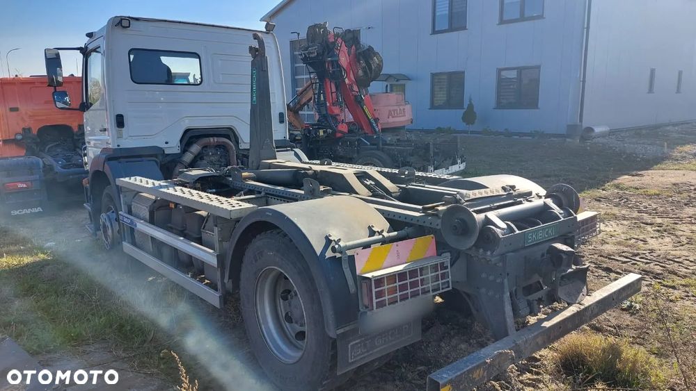 Mercedes-Benz AXOR 1833 - 3