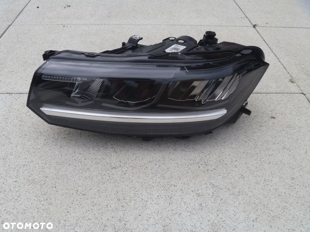 VW T-CROSS LIFT LAMPA LEWY PRZÓD 2GM941005B ORYGINAŁ IGŁA - 2