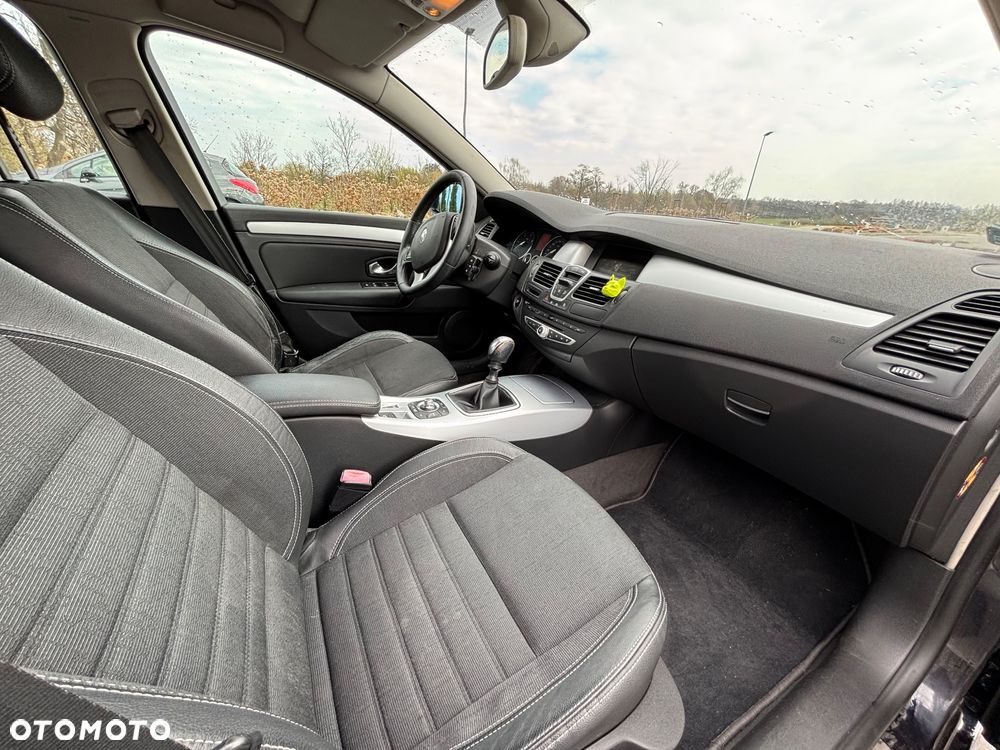 Renault Laguna 2.0 DCi FAP Dynamique - 11