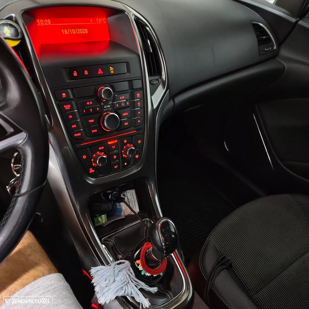 Opel Astra - 11