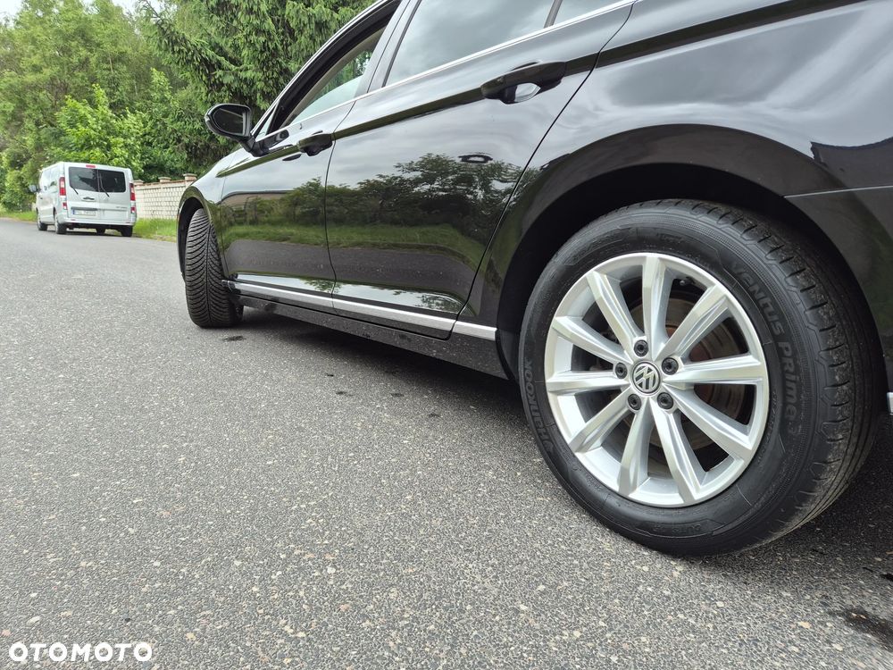 Volkswagen Passat Variant 1.4 TSI BMT ACT Highline DSG - 16