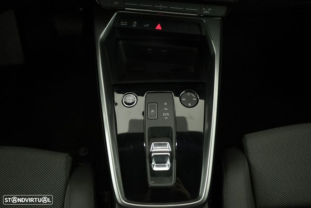 Audi A3 Sportback 45 TFSIe S line - 14