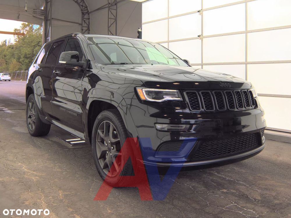 Jeep Grand Cherokee - 1