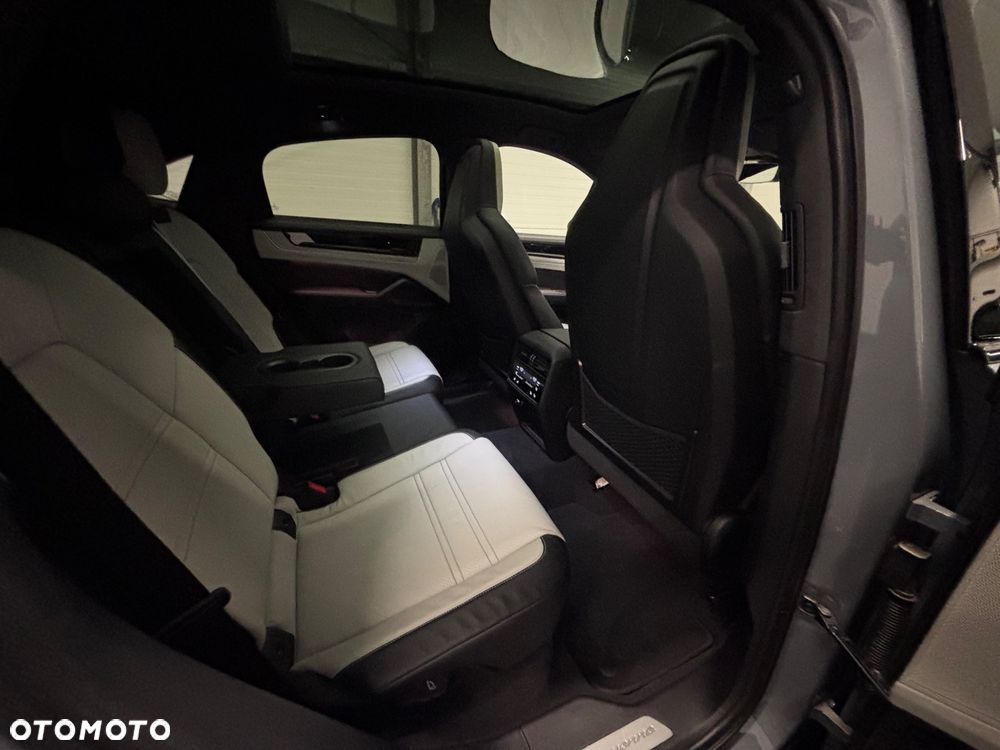 Porsche Cayenne S Tiptronic S - 24