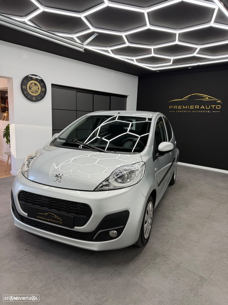 Peugeot 107 1.0 Trendy 2 Tronic - 3