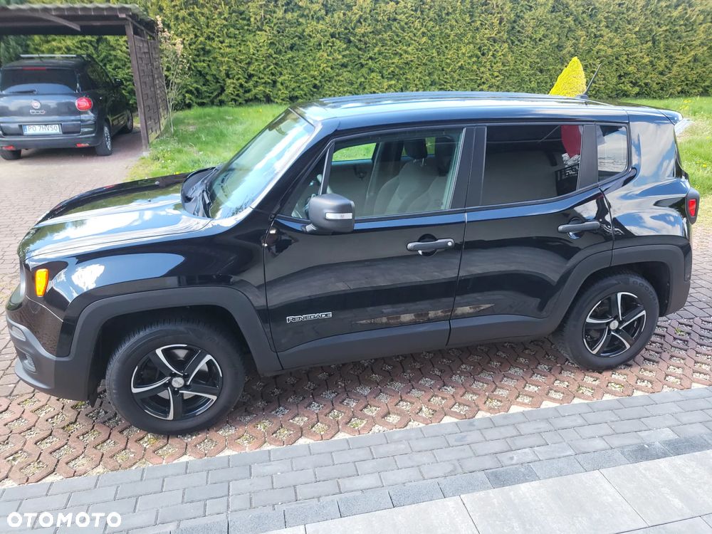 Jeep Renegade 1.6 E-TorQ Sport FWD - 1
