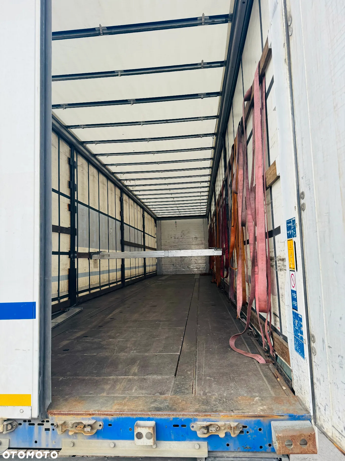 Kögel SN24 - standart Coil Mulda - 6