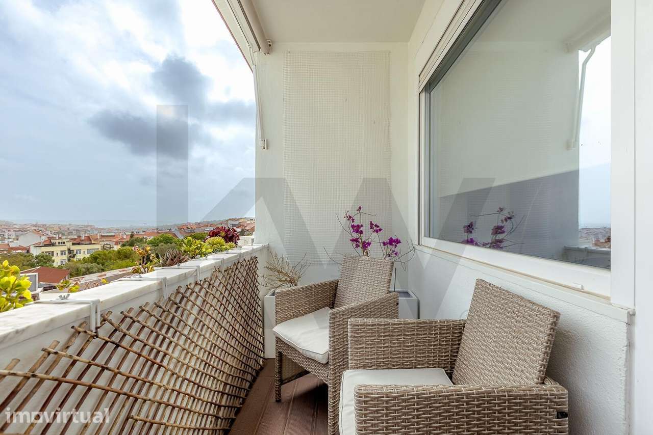 Lisboa, Campolide | Espaçoso  Apartamento T2 com Varanda Panorâmica e - Grande imagem: 2/49
