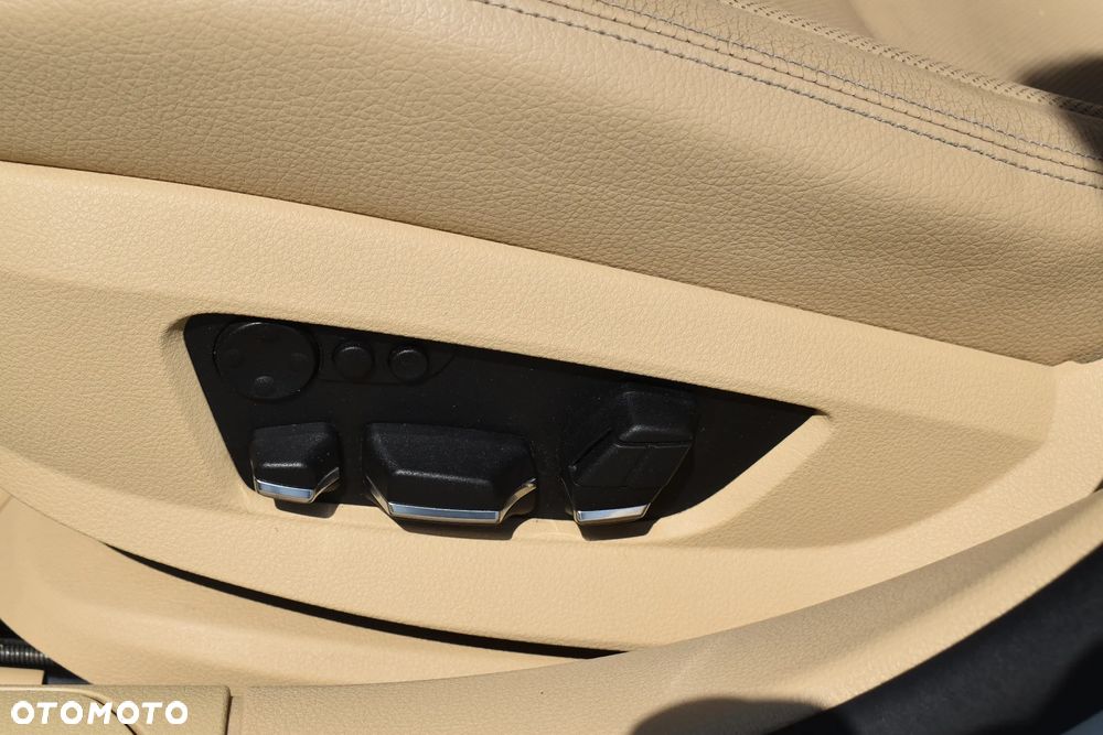 BMW i7 - 23