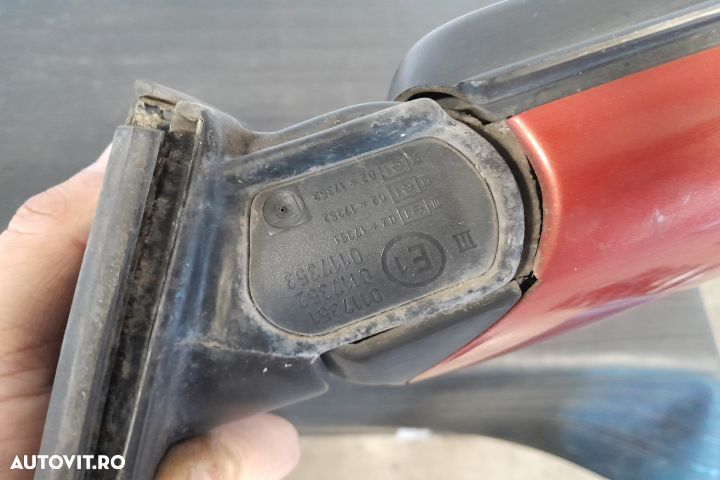 Oglinda dreapta electrica E10117351  E10117352 CU 4 FIRE E10117351  E - 5