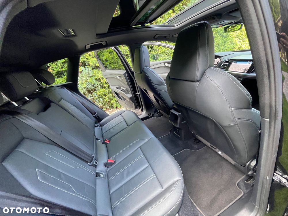 Audi Q4 e-tron 35 52kWh S Line - 25