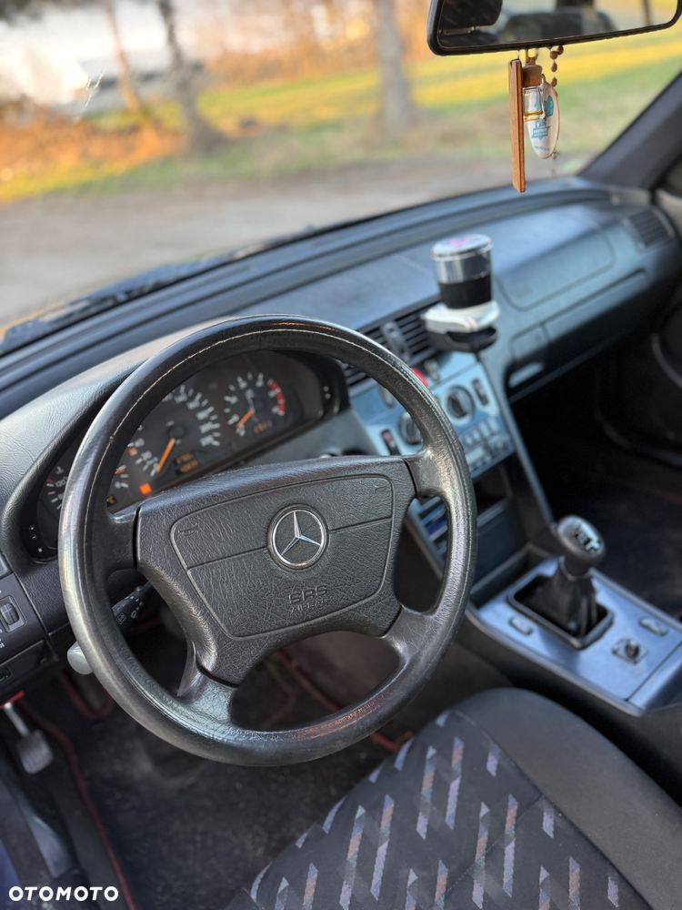 Mercedes-Benz Klasa C 220 T CDI Esprit - 17