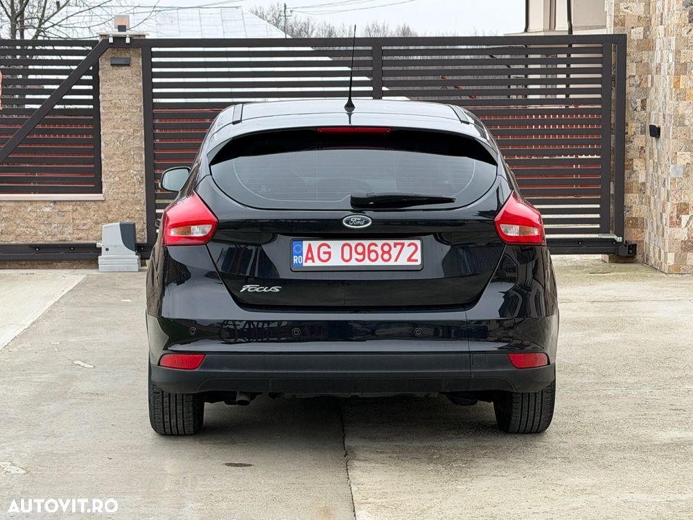 Ford Focus 1.5 TDCi DPF Start-Stopp-System Titanium - 13