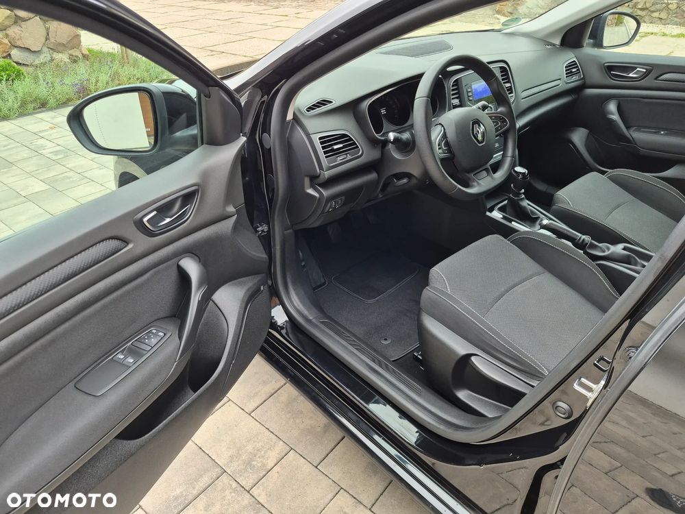 Renault Megane 1.2 Energy TCe Life - 21
