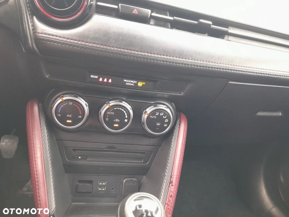 Mazda CX-3 SKYACTIV-D 105 FWD Exclusive-Line - 21