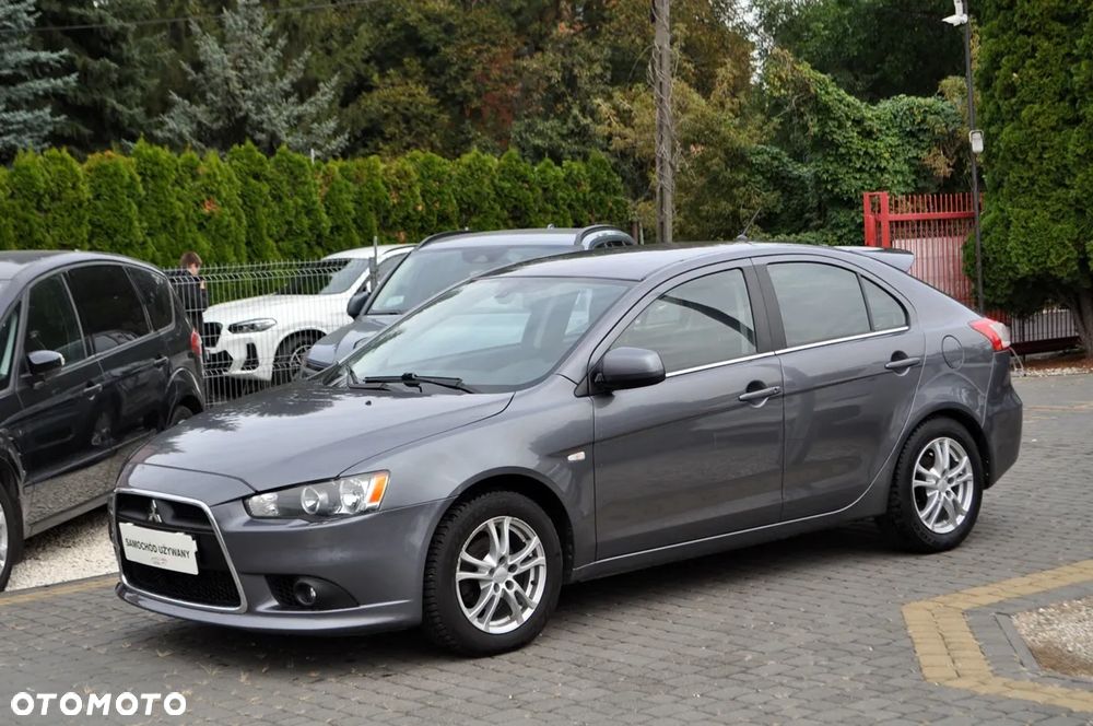 Mitsubishi Lancer 1.8 Inform LPG
