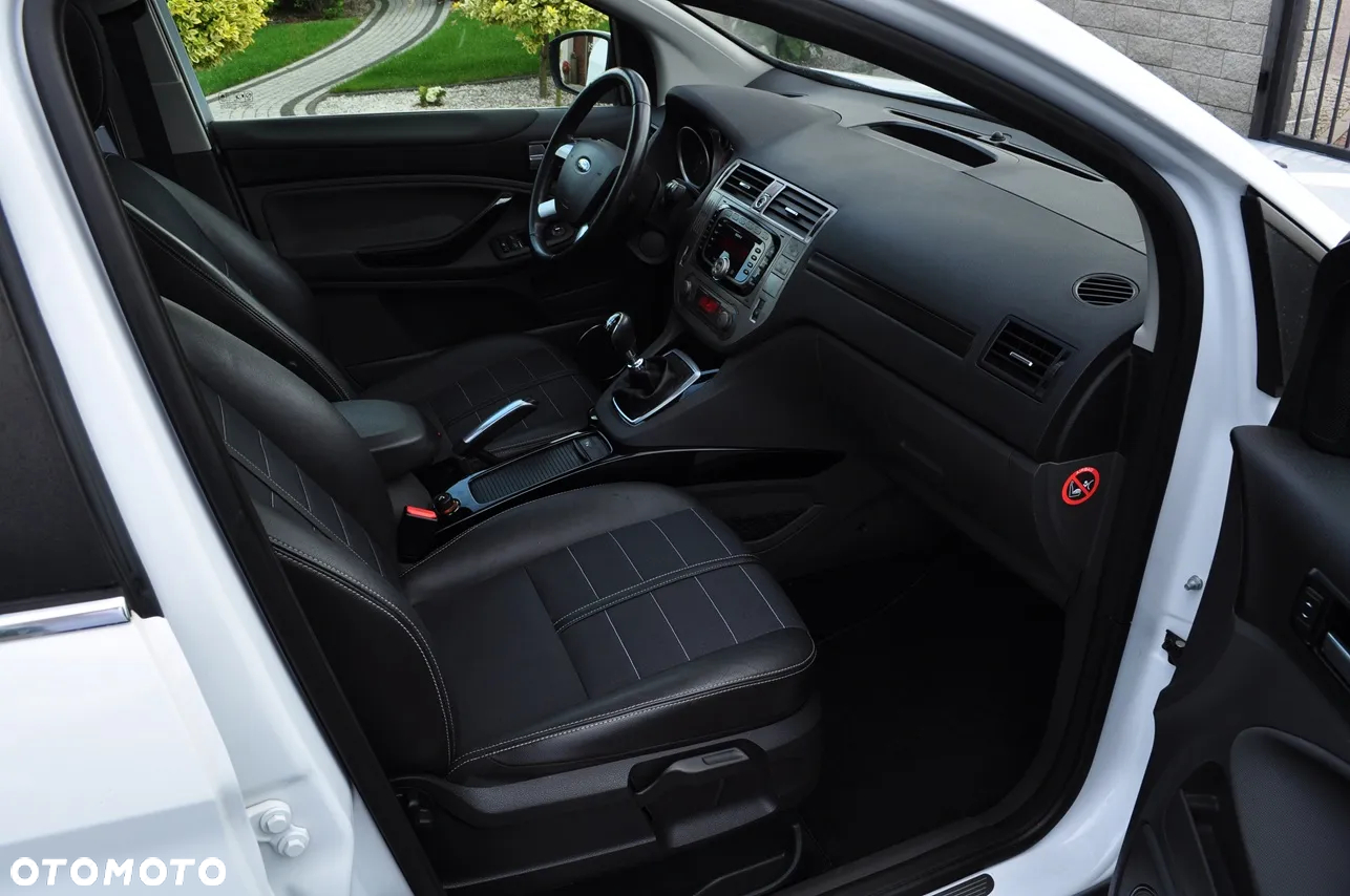 Ford Kuga - 6