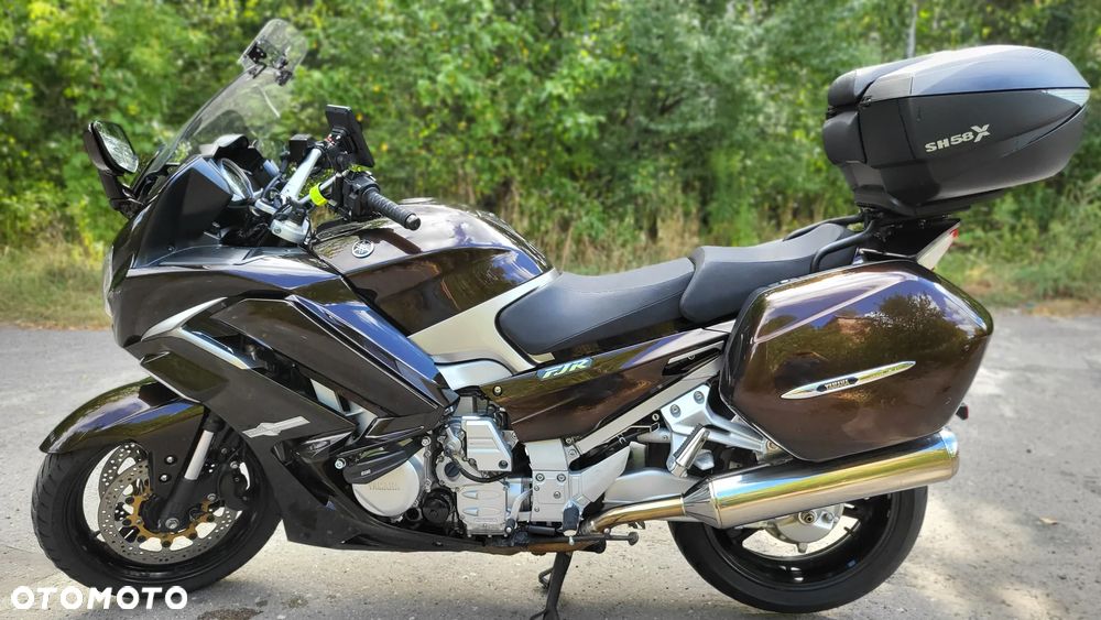 Yamaha FJR - 4