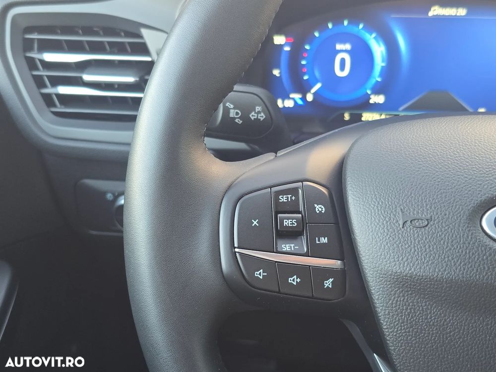 Ford Kuga 2.5 Duratec FHEV FWD Titanium - 9