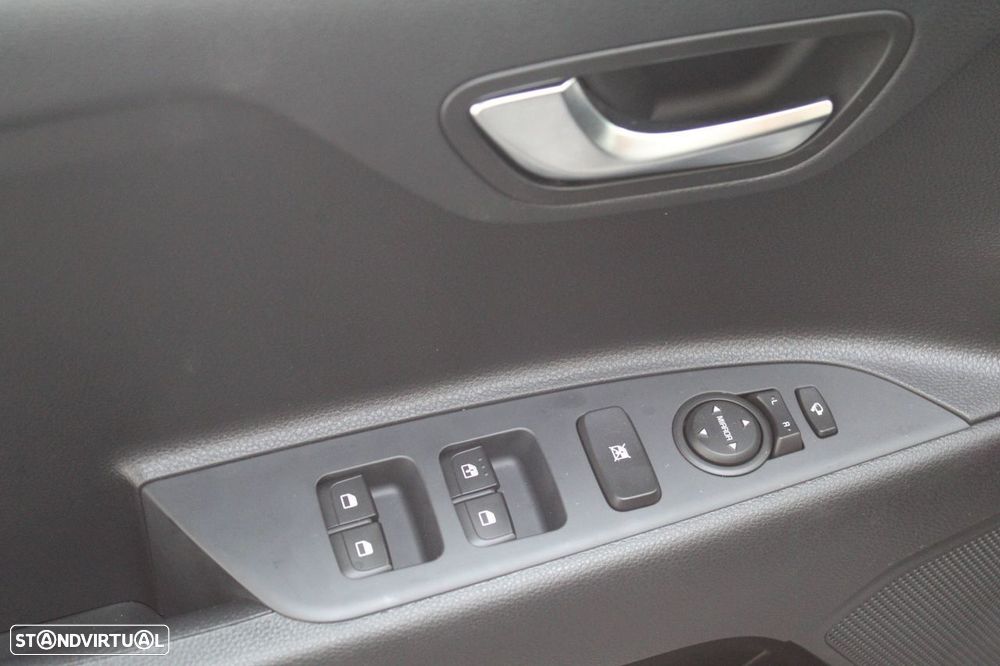 Kia Stonic 1.0 T-GDI Drive - 13