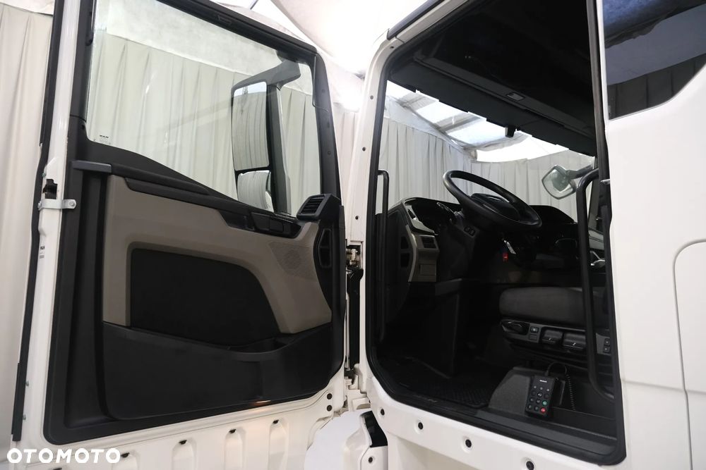 MAN TGX - 26