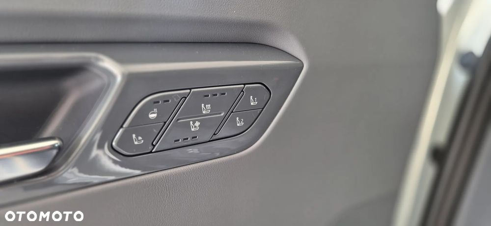 Kia EV9 99.8kWh Earth - 33