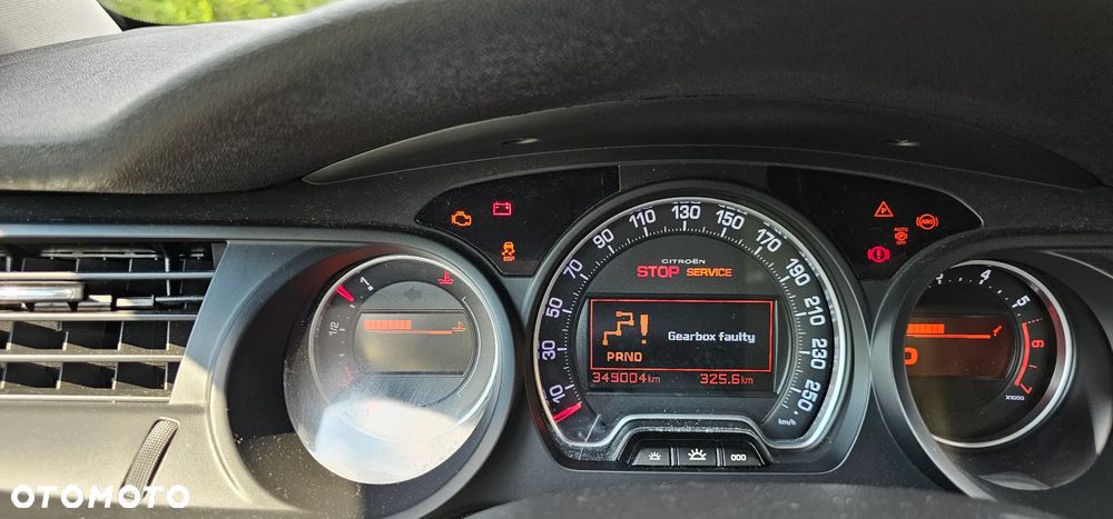 Citroën C5 2.0i 16V Exclusive - 23