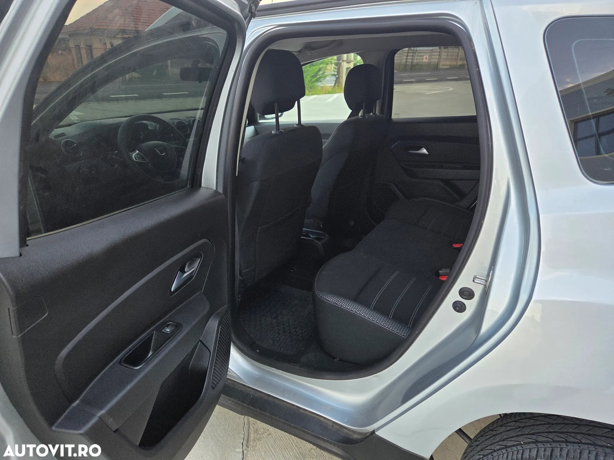 Dacia Duster Blue dCi 115 4WD Prestige - 6