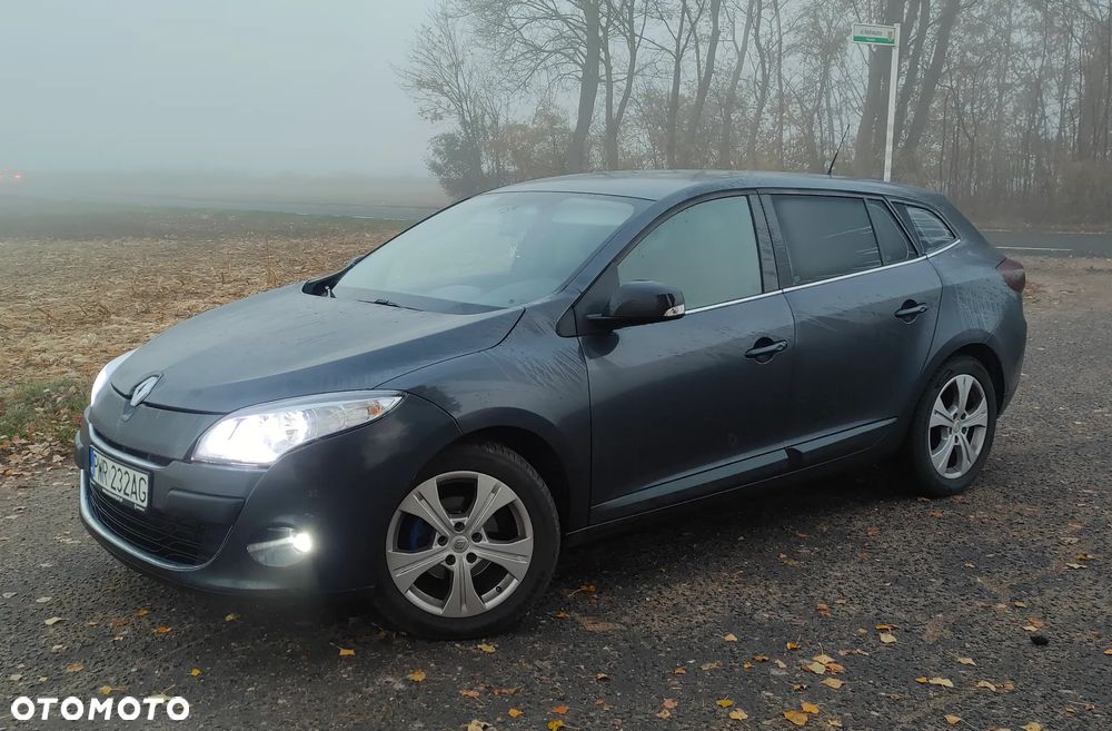 Renault Megane 1.5 dCi Dynamique - 3