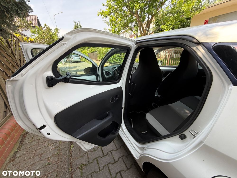 Toyota Aygo - 10