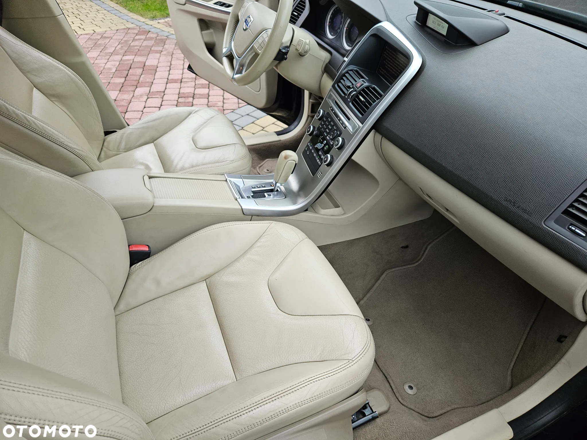 Volvo XC 60 - 11